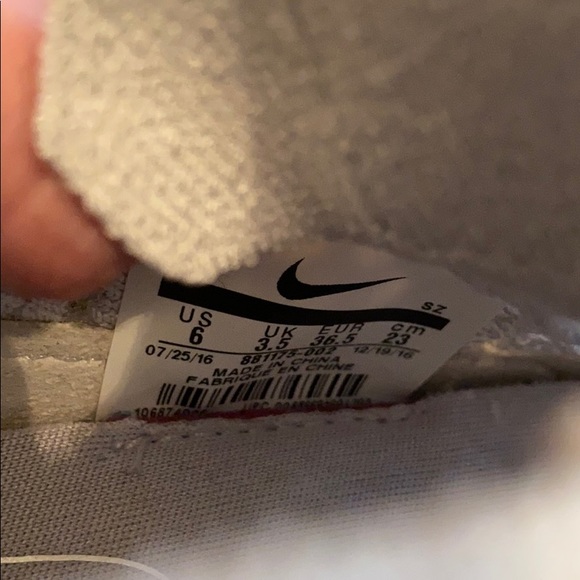 grey sneakers - Picture 8 of 8